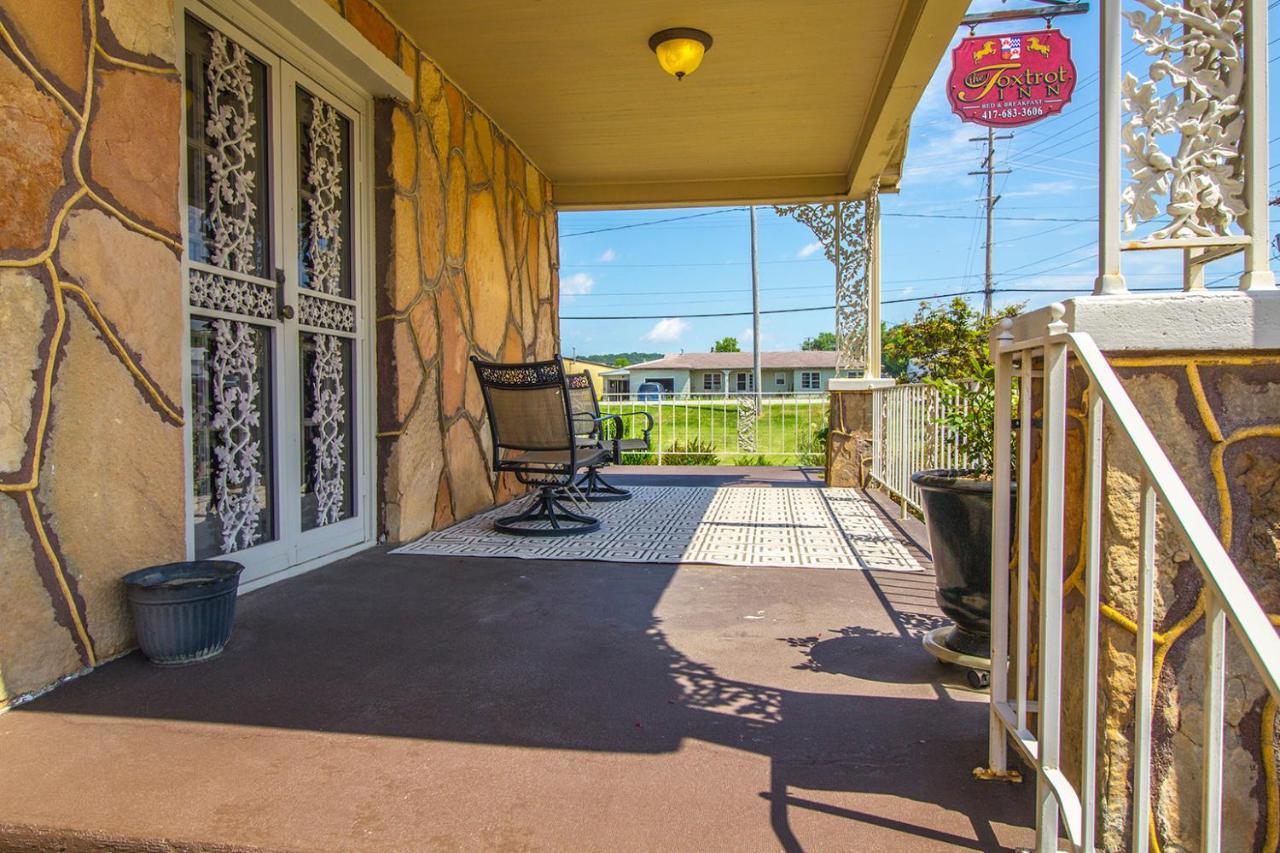 The Foxtrot Inn Ava Exterior photo